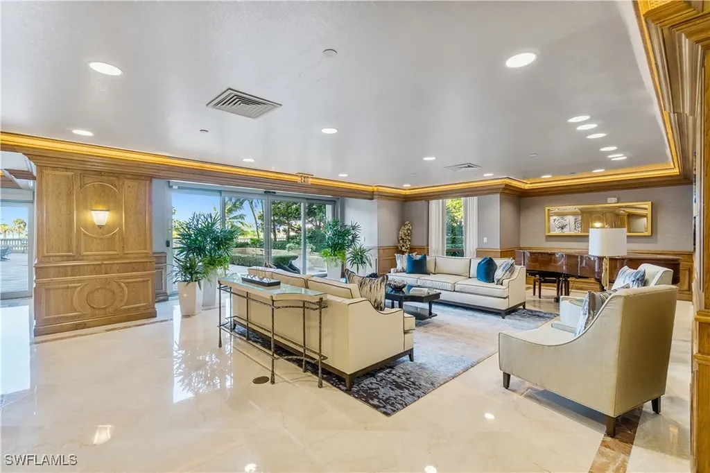 4021 Gulf Shore Boulevard N Naples FL 34103