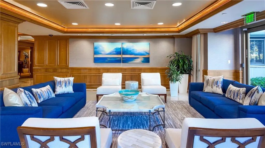 4021 Gulf Shore Boulevard N Naples FL 34103