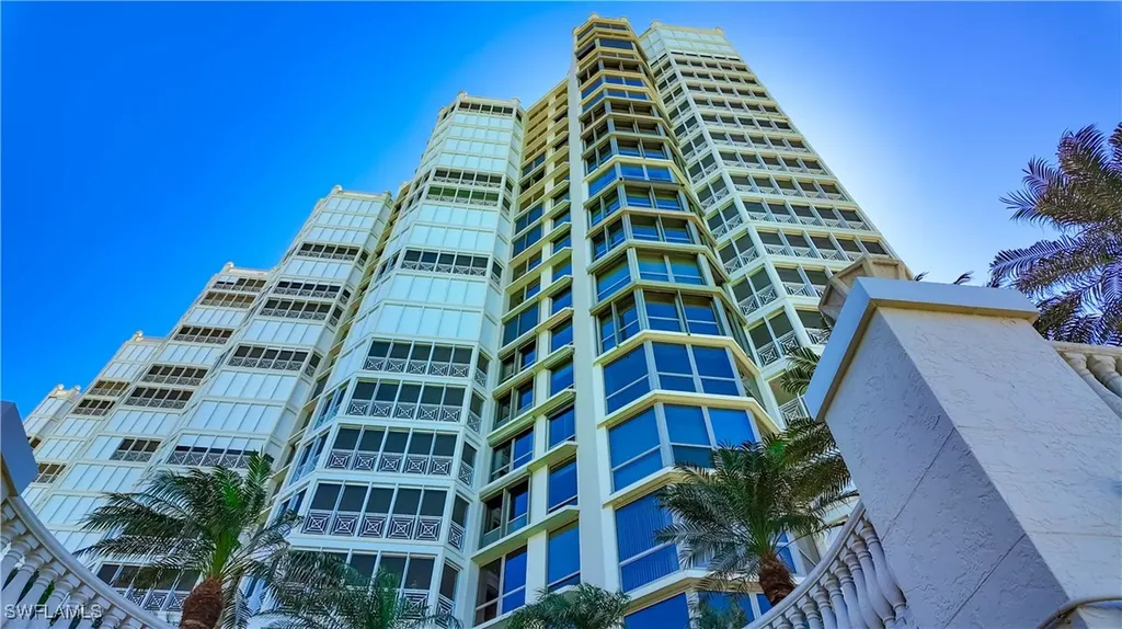 4021 Gulf Shore Boulevard N Naples FL 34103