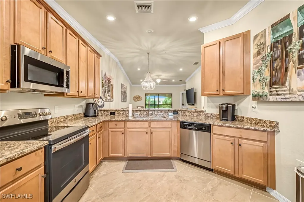28042 Bridgetown Court Bonita Springs FL 34135