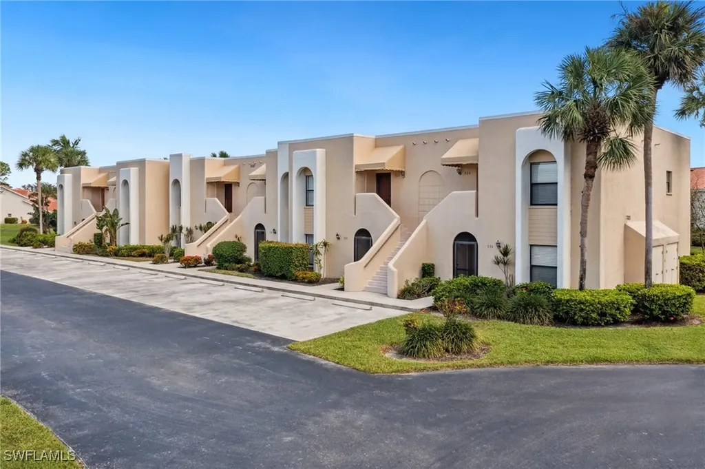 3327 Olympic Drive Naples FL 34105