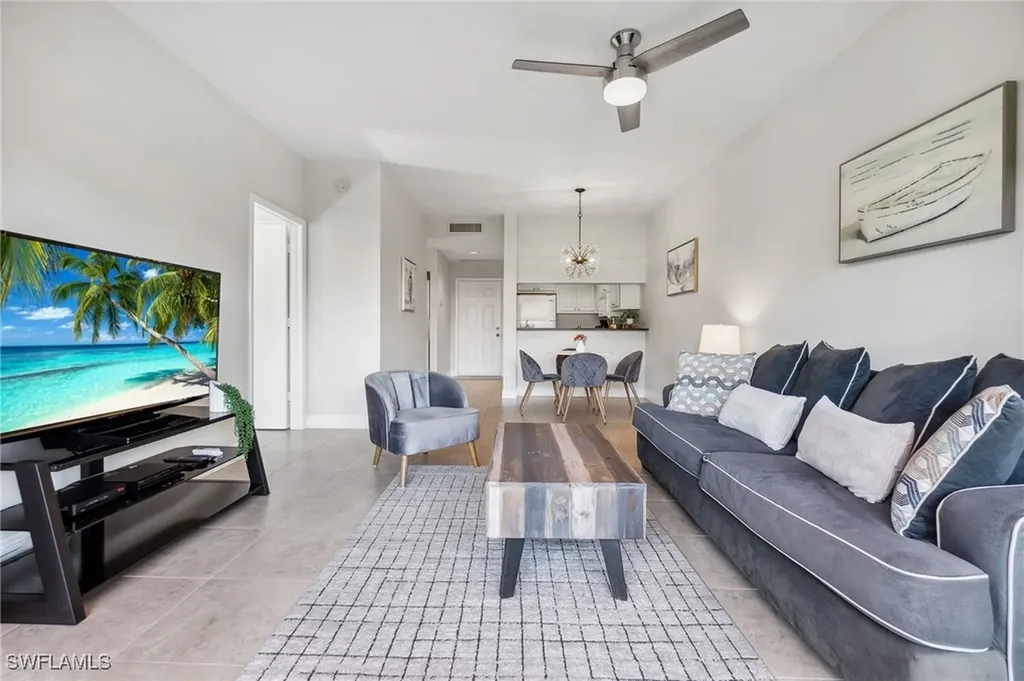 3327 Olympic Drive Naples FL 34105
