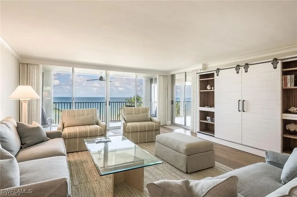 10691 Gulf Shore Drive Naples FL 34108