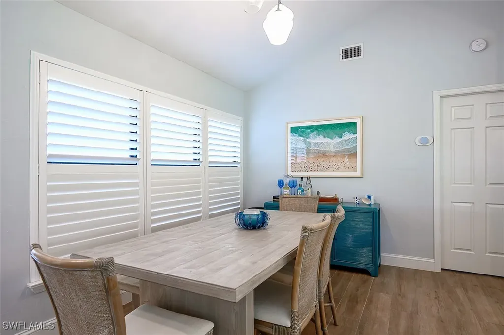 719 Reef Point Circle Naples FL 34108