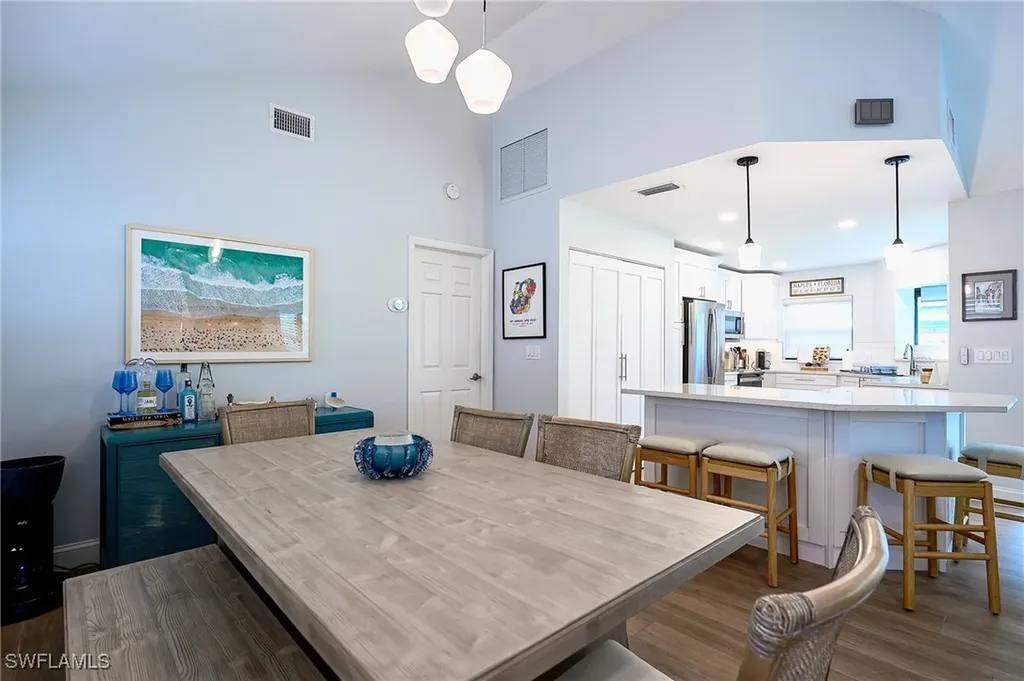 719 Reef Point Circle Naples FL 34108