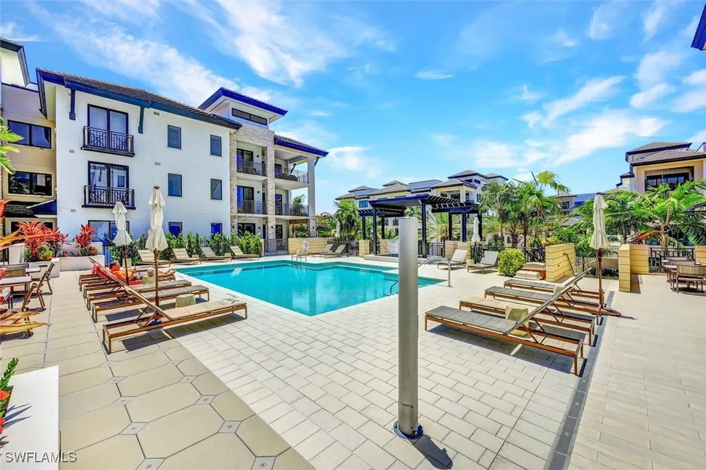 1135 3rd Avenue S Naples FL 34102