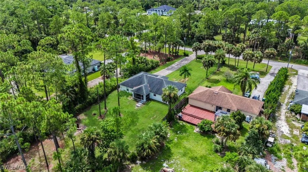 2071 20th Avenue NE Naples FL 34120