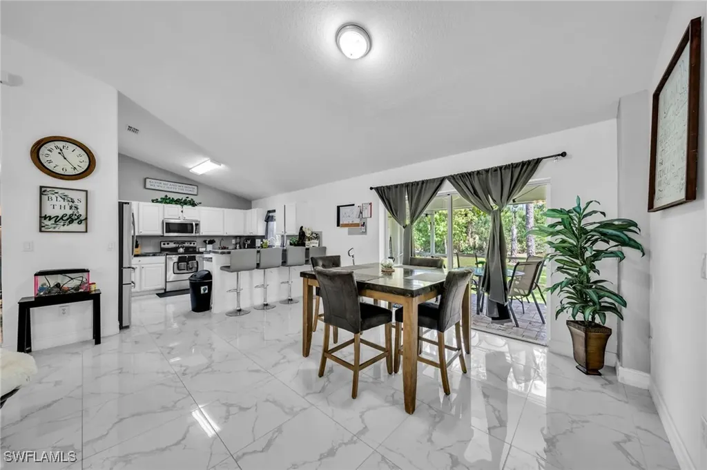 2071 20th Avenue NE Naples FL 34120