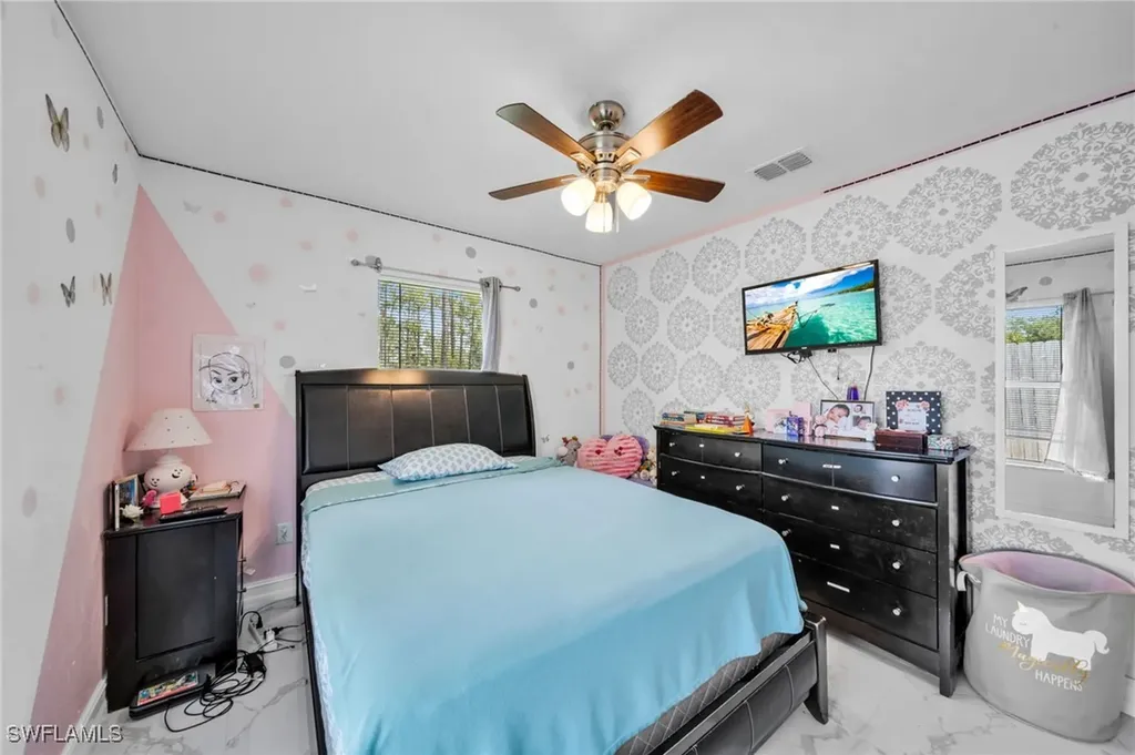 2071 20th Avenue NE Naples FL 34120