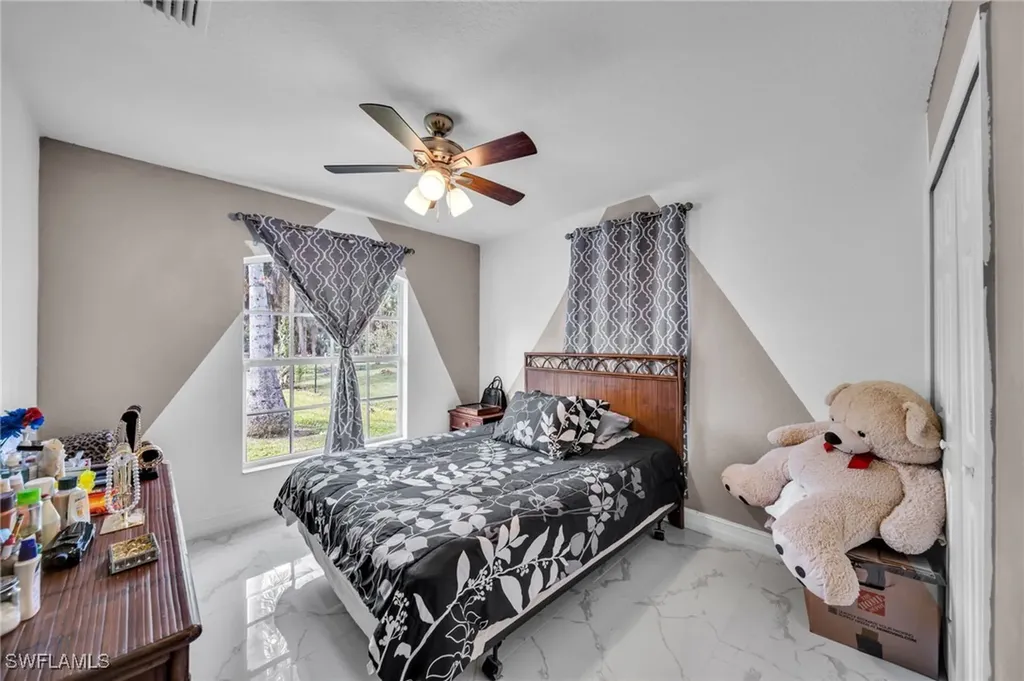 2071 20th Avenue NE Naples FL 34120