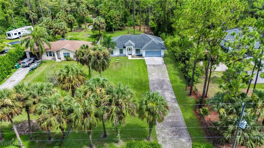2071 20th Avenue NE Naples FL 34120