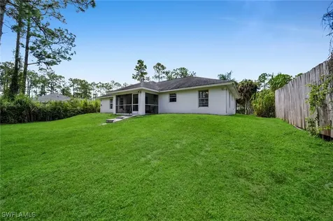 2071 20TH Avenue NE Naples FL 34120