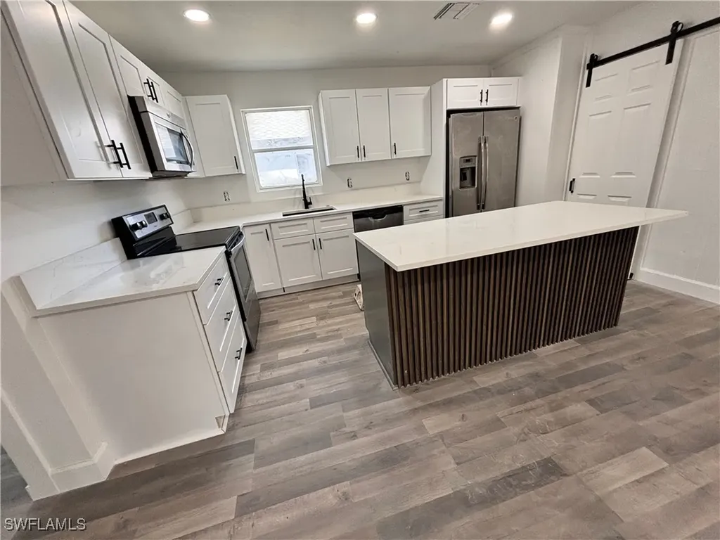 120 18th Street NE Naples FL 34120