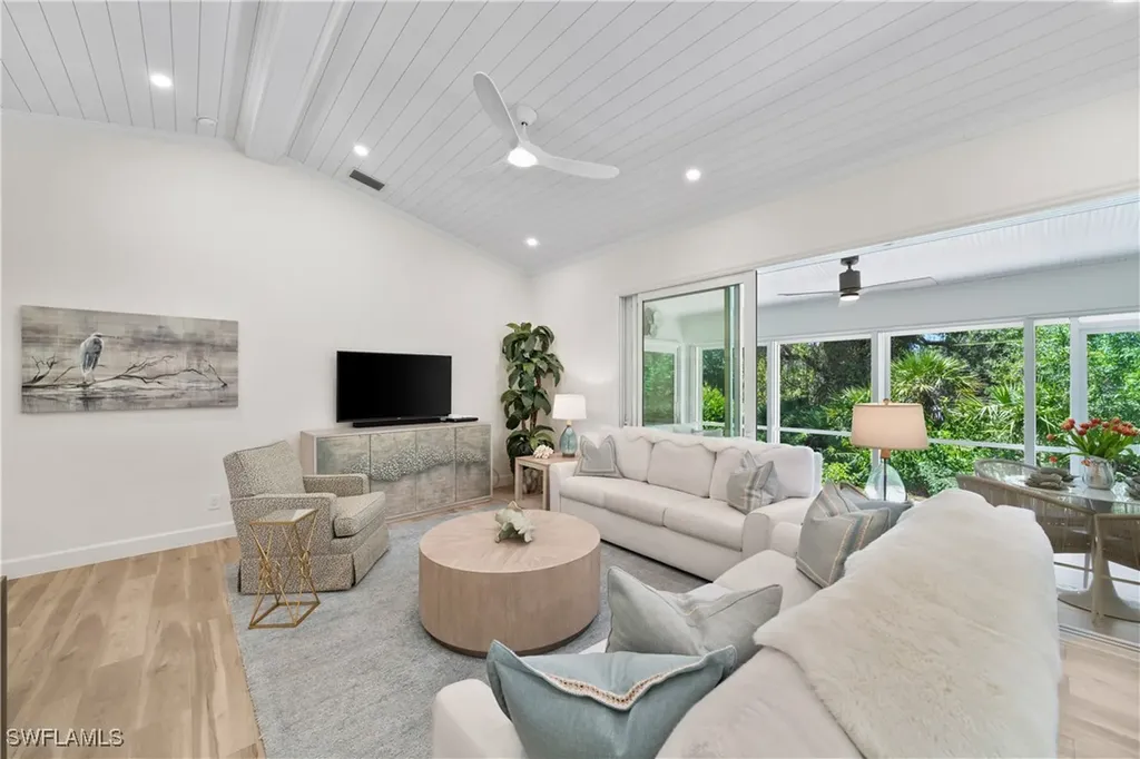 347 Emerald Bay Circle Naples FL 34110