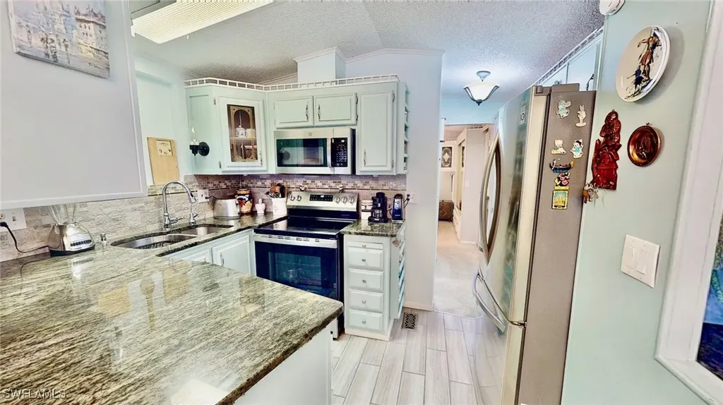 186 Panther Pass Circle Naples FL 34114