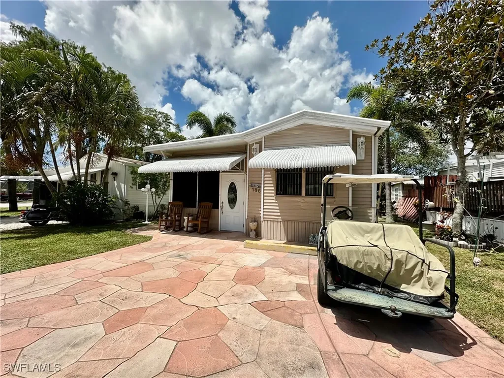 186 Panther Pass Circle Naples FL 34114