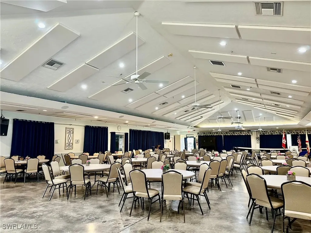 186 Panther Pass Circle Naples FL 34114