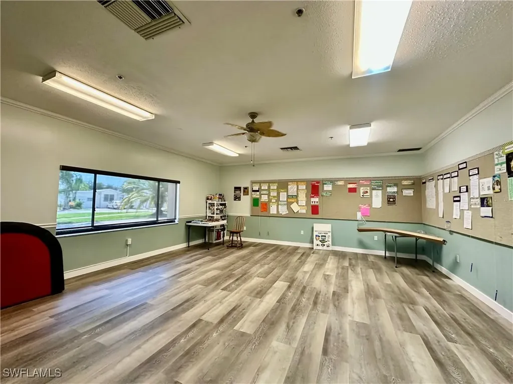 186 Panther Pass Circle Naples FL 34114