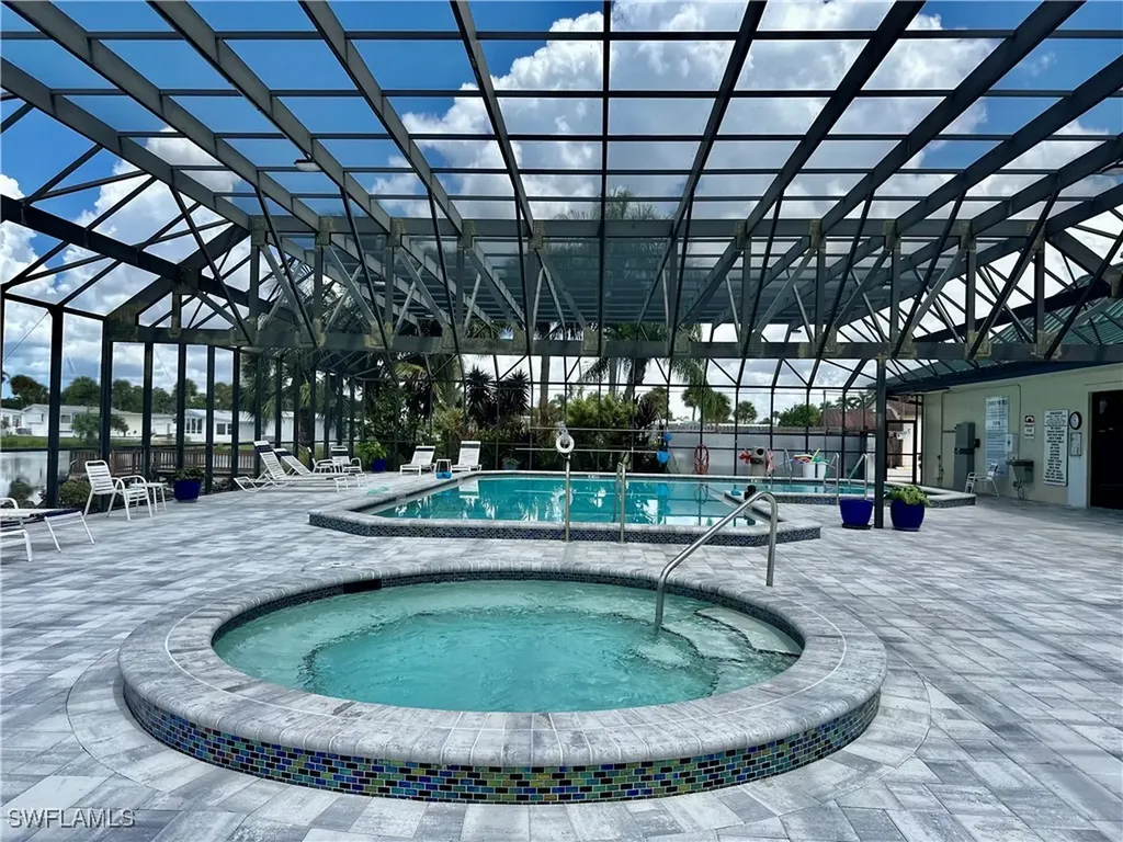 186 Panther Pass Circle Naples FL 34114