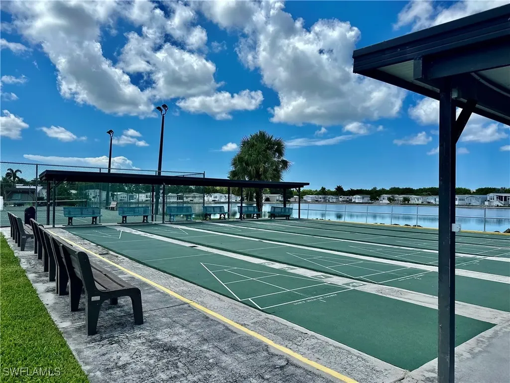 186 Panther Pass Circle Naples FL 34114