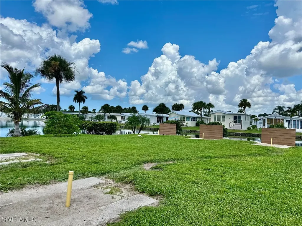 186 Panther Pass Circle Naples FL 34114