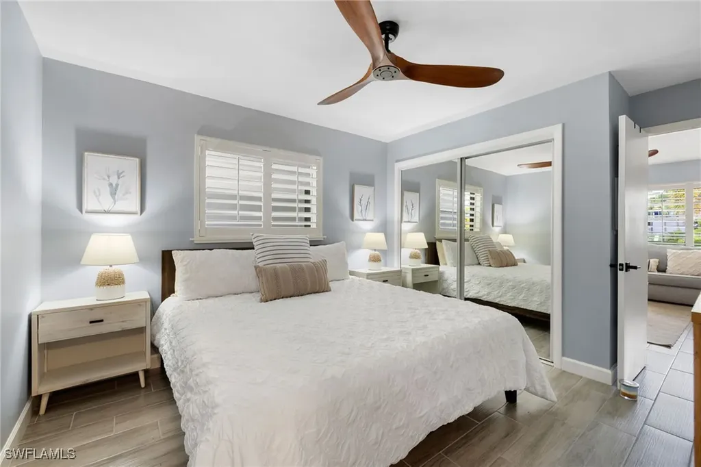 975 9th Avenue S Naples FL 34102