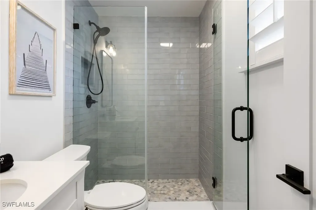 975 9th Avenue S Naples FL 34102