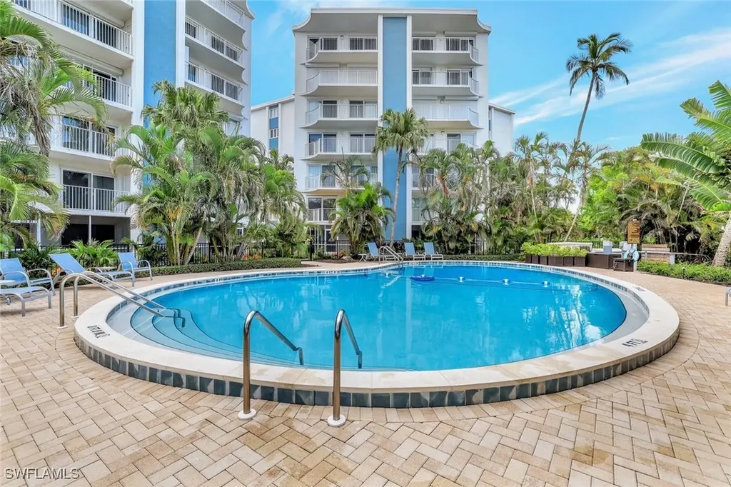 1300 Gulf Shore Boulevard N Naples FL 34102