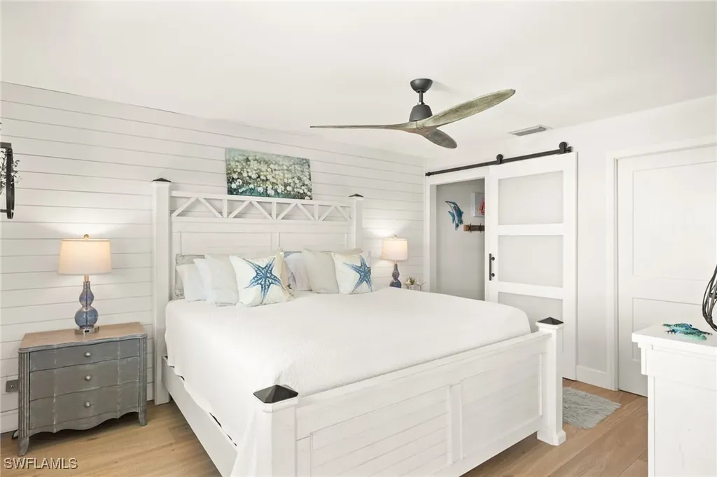 1140 Little Neck Court Naples FL 34102