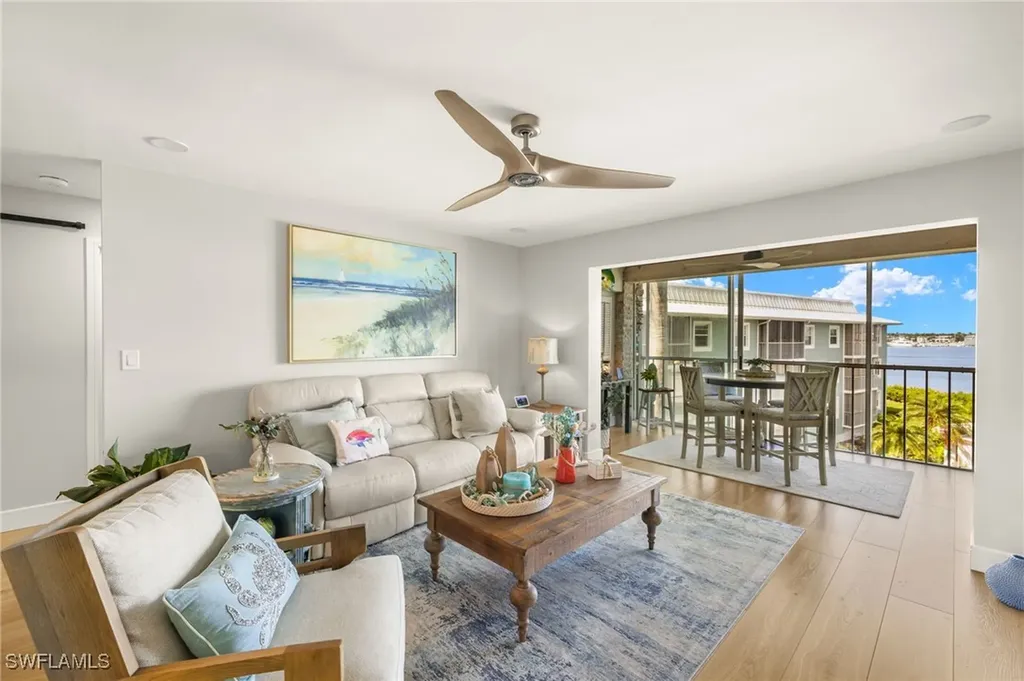 1140 Little Neck Court Naples FL 34102