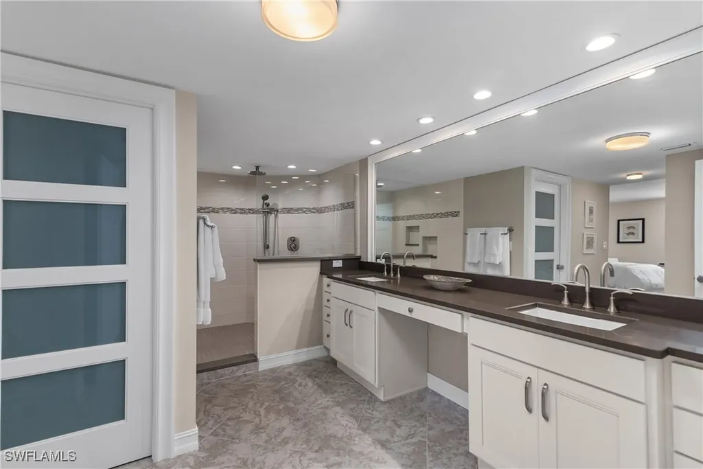 3115 Gulf Shore Boulevard N Naples FL 34103