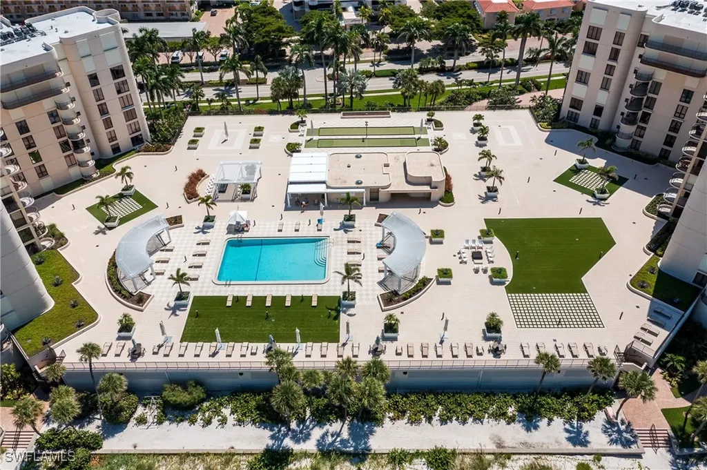 3115 Gulf Shore Boulevard N Naples FL 34103