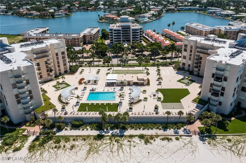 3115 Gulf Shore Boulevard N Naples FL 34103