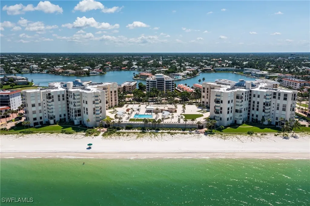3115 Gulf Shore Boulevard N Naples FL 34103