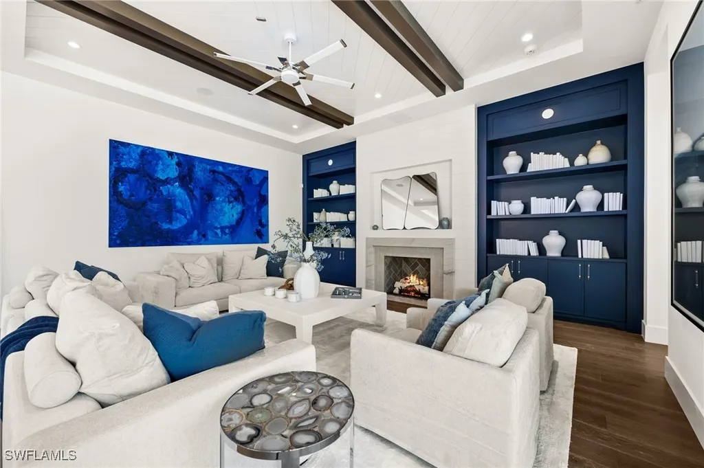 506 Neapolitan Lane Naples FL 34103