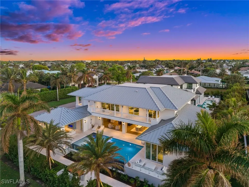 506 Neapolitan Lane Naples FL 34103