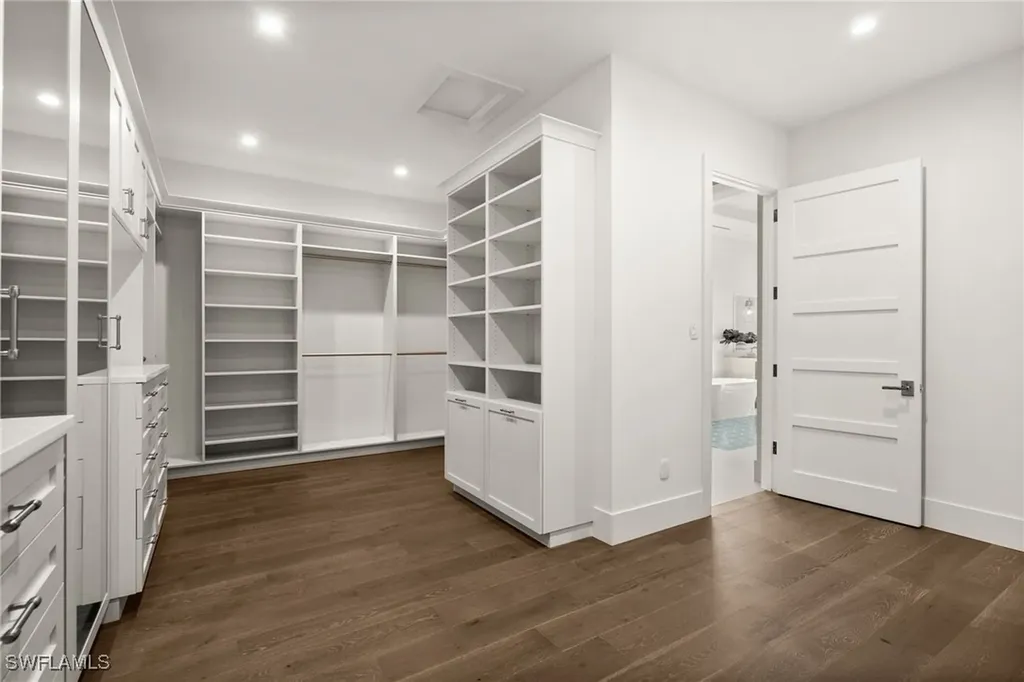 506 Neapolitan Lane Naples FL 34103