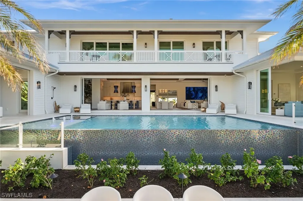 506 Neapolitan Lane Naples FL 34103