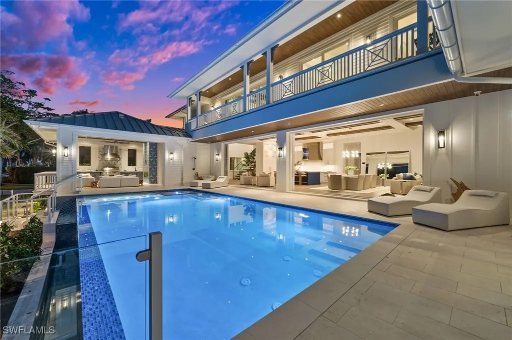 506 Neapolitan Lane Naples FL 34103