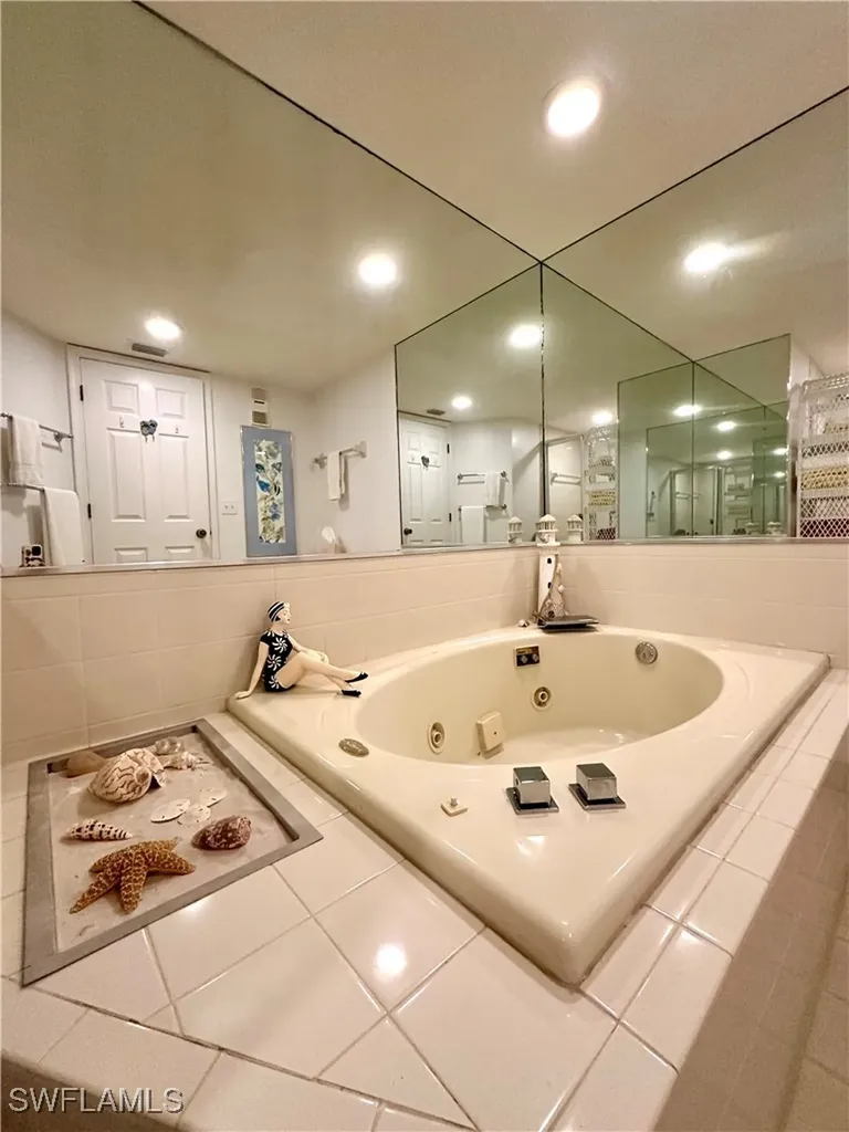 320 Horse Creek Drive Naples FL 34110