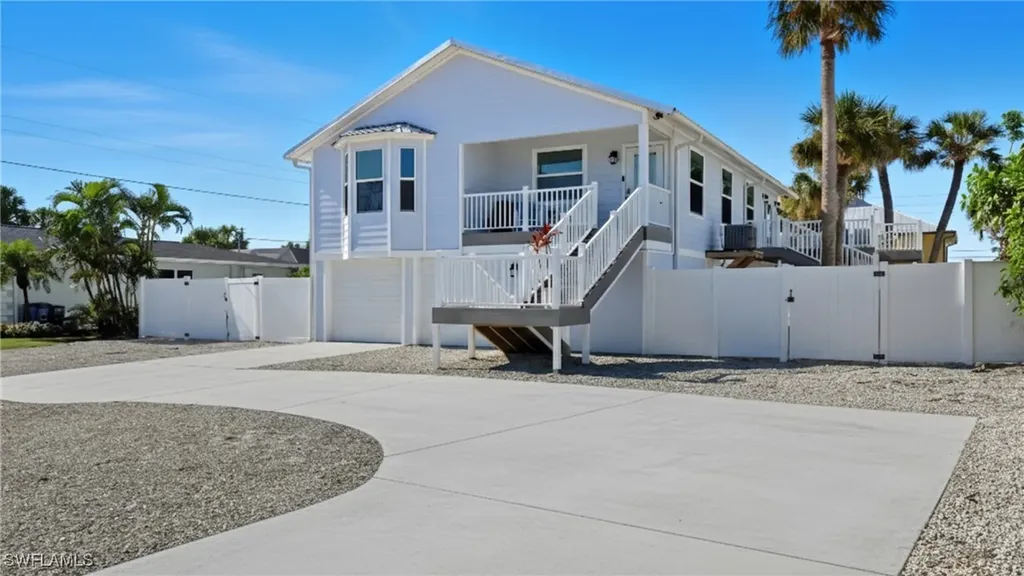 7868 Buccaneer Drive Fort Myers Beach FL 33931