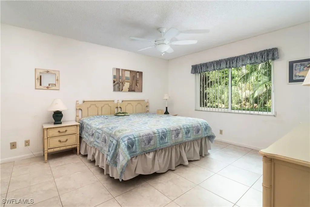 190 Palm Drive Naples FL 34112