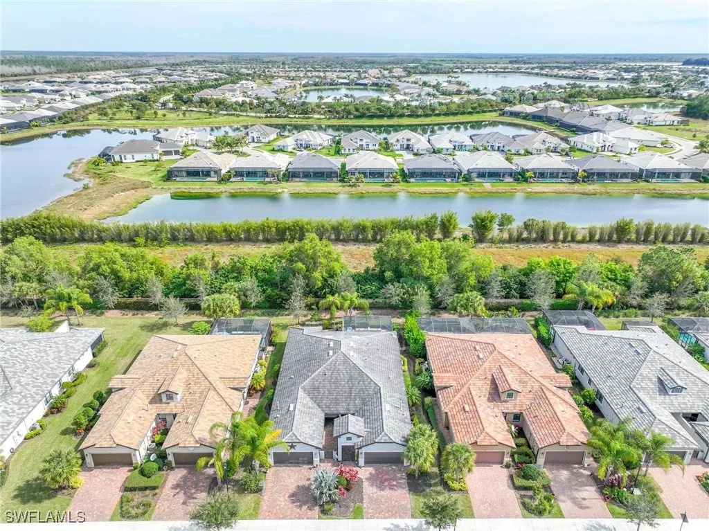 7670 Jacaranda Lane Naples FL 34114