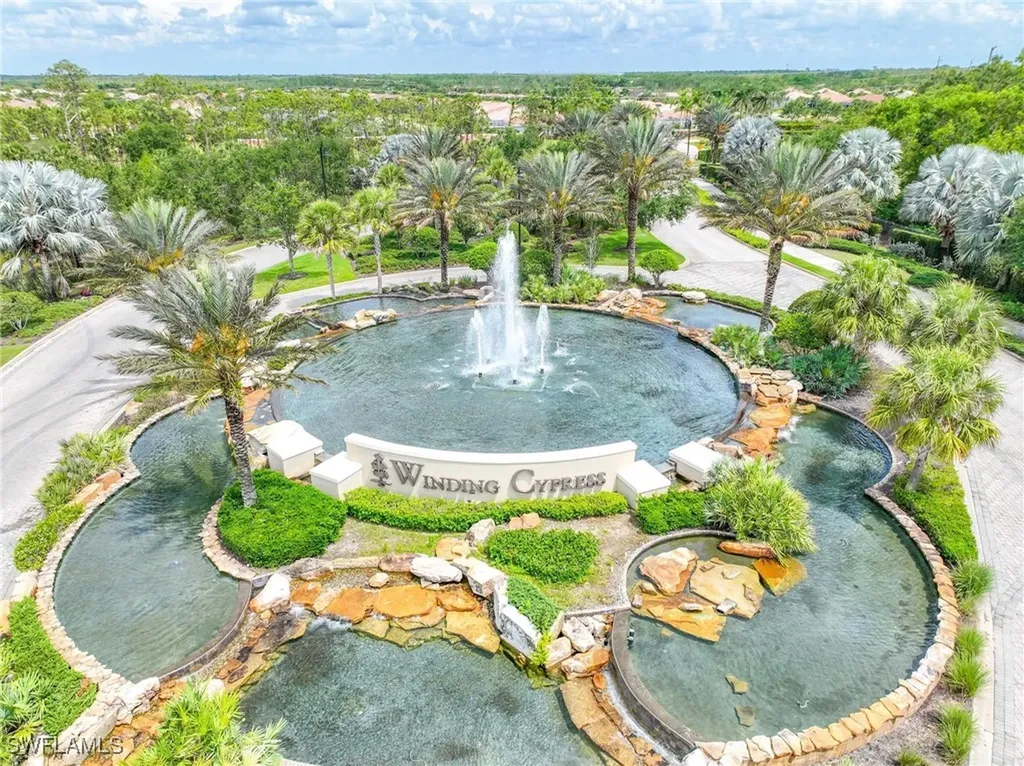 7670 Jacaranda Lane Naples FL 34114