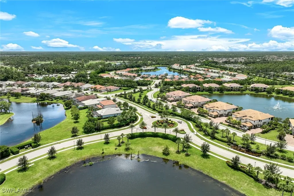 2185 Frangipani Circle Naples FL 34120