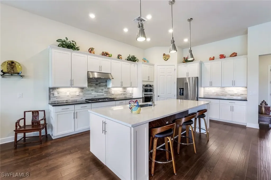 9335 Surfbird Court Naples FL 34120