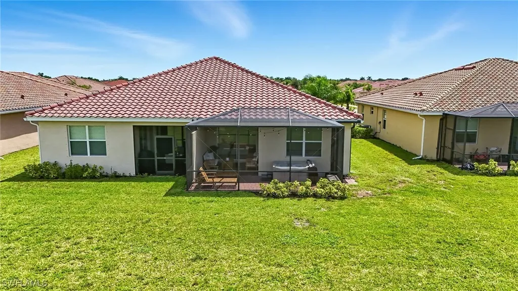 1676 Alameda Drive Naples FL 34120