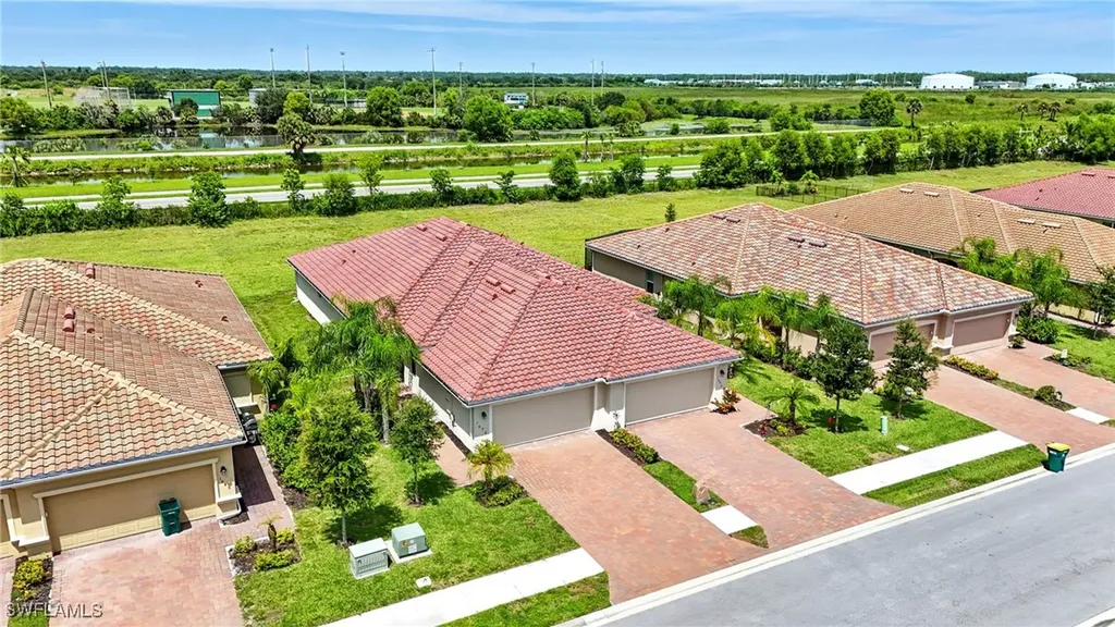 1676 Alameda Drive Naples FL 34120