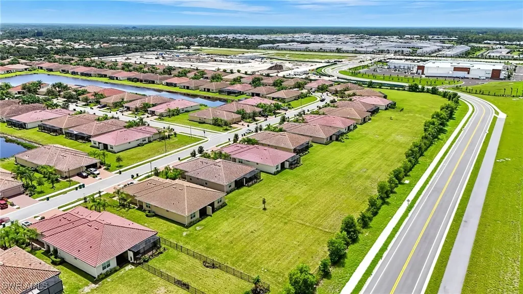 1676 Alameda Drive Naples FL 34120