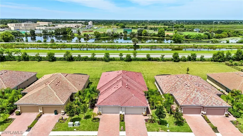 1676 Alameda Drive Naples FL 34120
